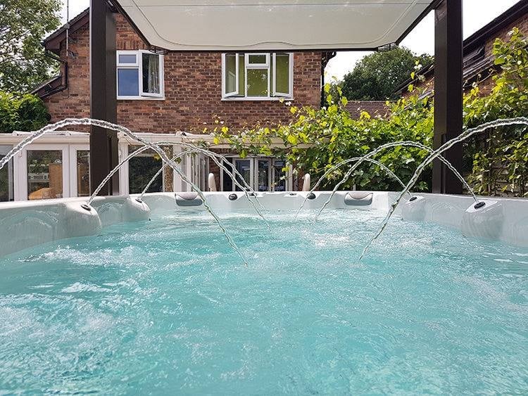 Плавательный спа бассейн с противотоком Vita Spa Swim Spa XL 4